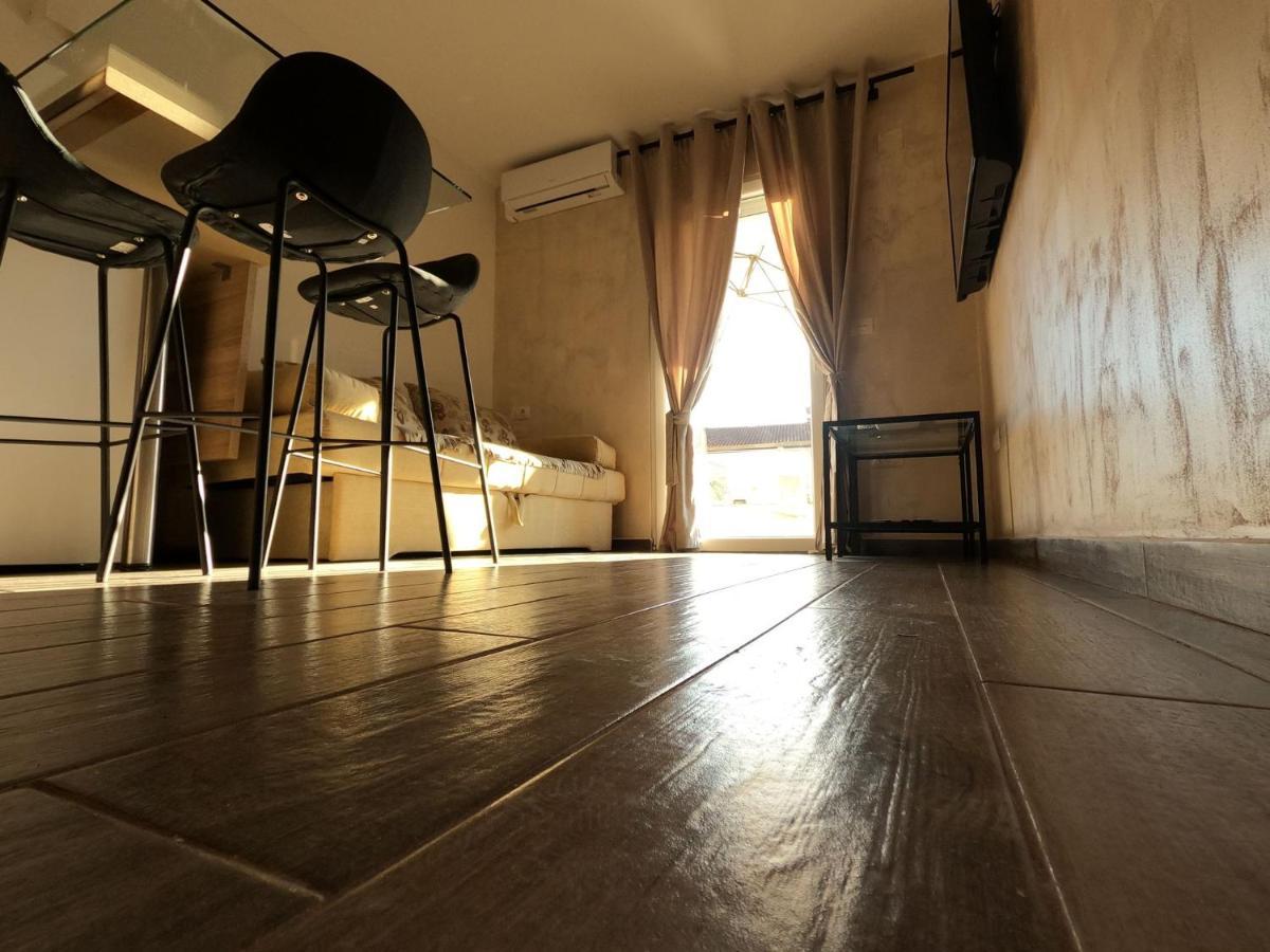Apartment Natalia Valbandon Exterior foto